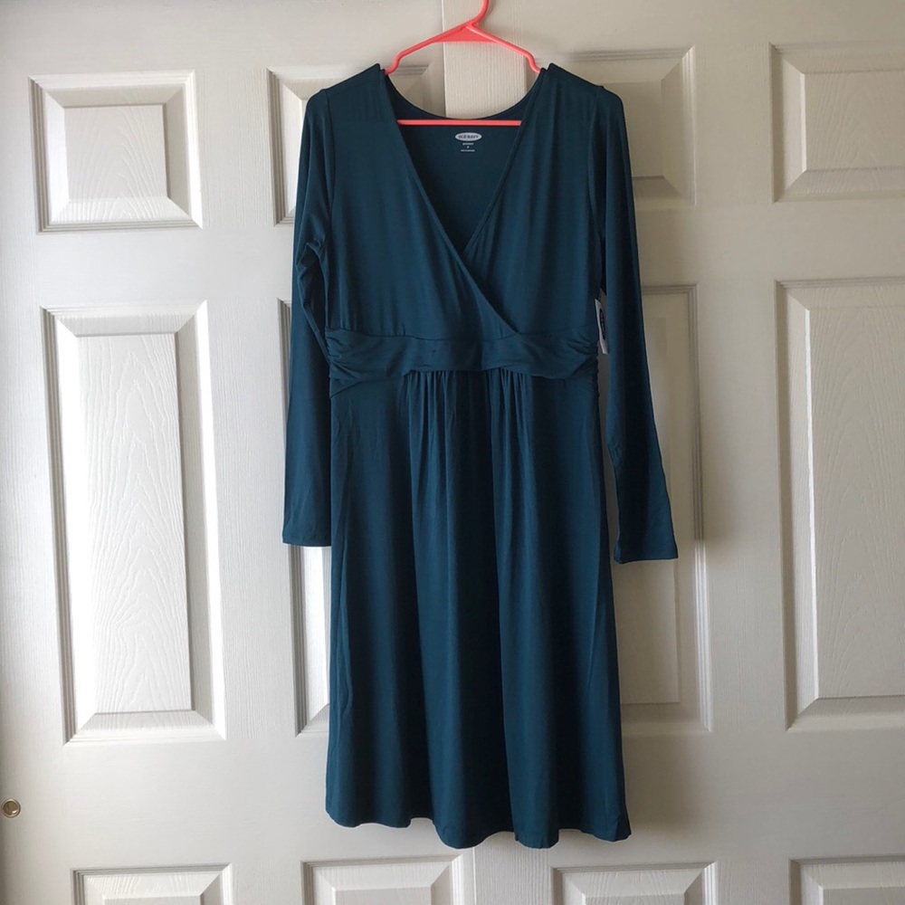Old Navy Maternity Dress